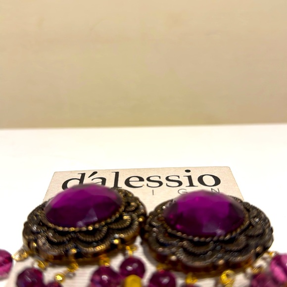 80s style Vintage Dalessio Design Chicago Purple & Gold Dangle Earrings Clip Ons - Picture 7 of 8